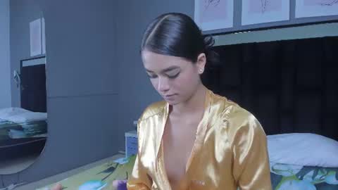 jade_lovv online show from June 22, 7:44 pm