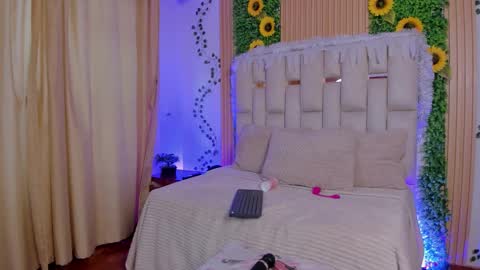 ade online show from November 14, 3:45 pm