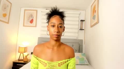 Jade smile online show from December 14, 3:58 pm