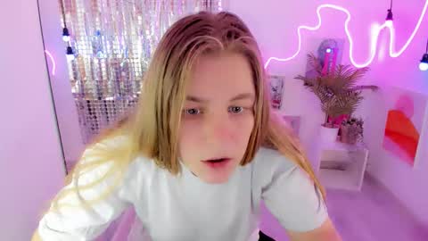Snapshot of jade_soft chatting on September 26, 9:01 pm Jade online show from September 26, 9:01 pm