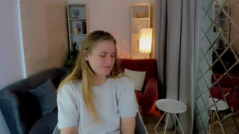 Snapshot of jade_soft chatting on October 10, 10:36 pm Jade online show from October 10, 10:36 pm