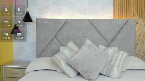 Snapshot of jade_whisper chatting on September 30, 1:55 am Alanis Cooper online show from September 30, 1:55 am