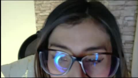 jade white  online show from April 23, 12:29 pm