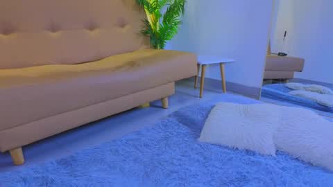 jadee__ online show from October 5, 3:00 am