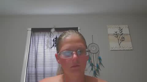 Snapshot of jadeluv chatting on September 13, 4:26 pm JadeLuv online show from September 13, 4:26 pm