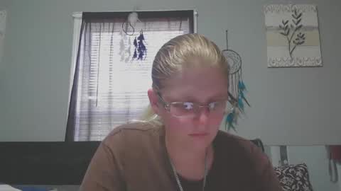 JadeLuv online show from December 21, 5:39 pm