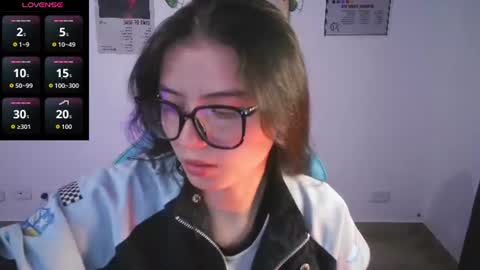 Jade 3 online show from June 19, 5:00 am