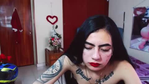 Jade online show from February 5, 5:32 pm