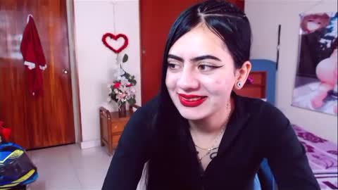 Jade online show from February 8, 2:05 pm