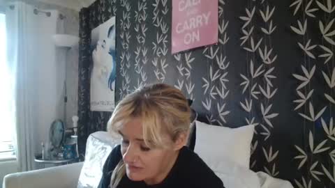 JAKKI LOUISE pornstar online show from September 11, 4:51 pm