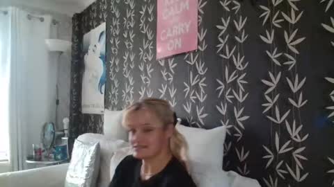 JAKKI LOUISE pornstar online show from September 10, 3:01 pm