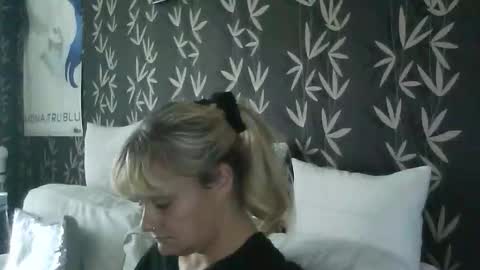 JAKKI LOUISE pornstar online show from October 16, 12:41 pm