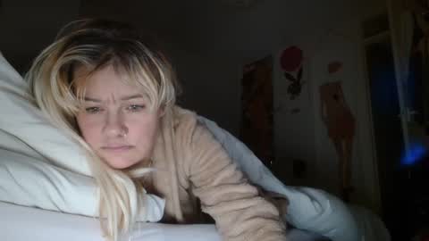JAKKI LOUISE pornstar online show from March 6, 1:37 am
