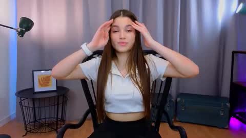 Eva online show from March 7, 12:01 pm