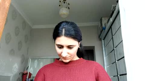 Niki online show from May 6, 11:25 am