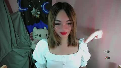Snapshot of jancee_fuckdoll chatting on September 12, 8:23 am Jancee fuckdoll online show from September 12, 8:23 am