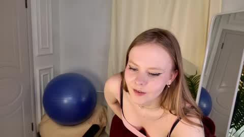 jane_westt online show from March 31, 2:28 pm