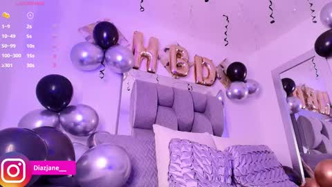 Snapshot of janediaz chatting on September 13, 12:40 am Jennifer online show from September 13, 12:40 am