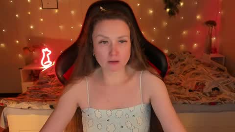 Jane online show from April 4, 7:02 pm