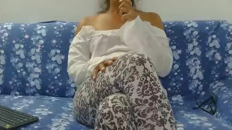 Snapshot of janehotmilf chatting on September 13, 4:42 am janehotmilf online show from September 13, 4:42 am