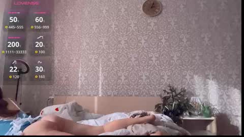 janepuff online show from January 17, 7:16 am