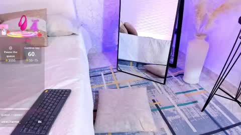    online show from April 23, 6:54 pm