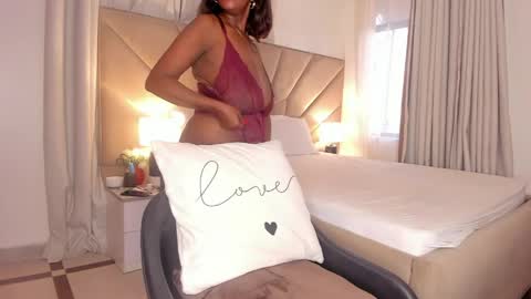 jasmin_melons online show from April 5, 3:38 am