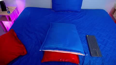 Instagram jasminecampbell1  online show from March 4, 3:29 pm