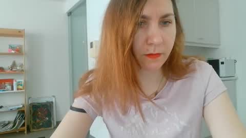 JasmineGlamour online show from April 23, 3:25 pm