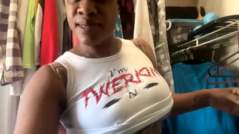 JasmineKay online show from January 3, 6:35 pm