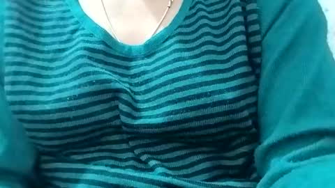 jasspreettt online show from November 22, 2:58 am