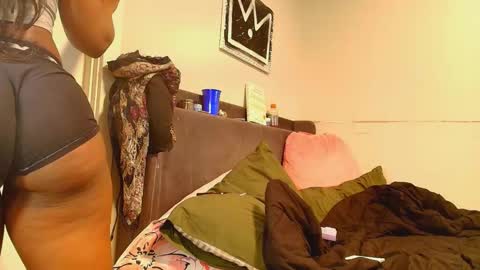 Naomiruty online show from December 20, 5:00 am