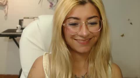 Jean online show from September 28, 12:39 am