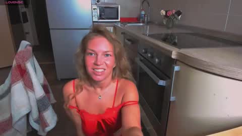 Jeanne online show from November 14, 3:06 am