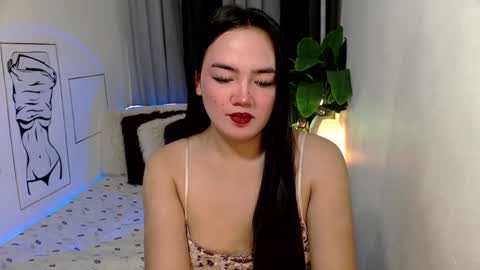 Snapshot of jeanwants2play chatting on October 19, 9:06 pm Jeanwants2play online show from October 19, 9:06 pm