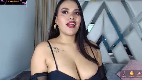 Snapshot of jeen_taylor chatting on October 6, 10:36 pm Jeen Taylor online show from October 6, 10:36 pm