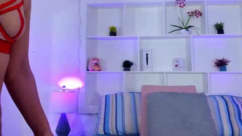 Jehn online show from December 2, 1:24 pm