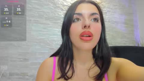 Snapshot of jelly_bee chatting on October 14, 8:00 pm Jelly online show from October 14, 8:00 pm