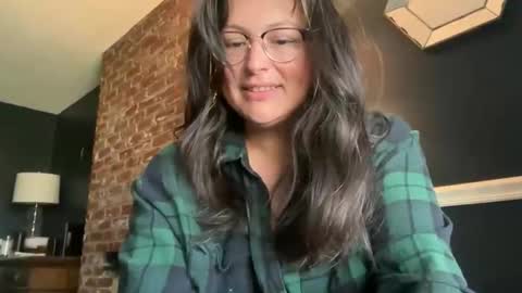 Jelli online show from May 24, 2:27 pm