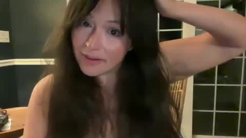 Jelli online show from October 11, 8:52 am