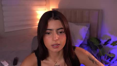 Snapshot of jem_rosset chatting on September 30, 12:49 am Jem online show from September 30, 12:49 am