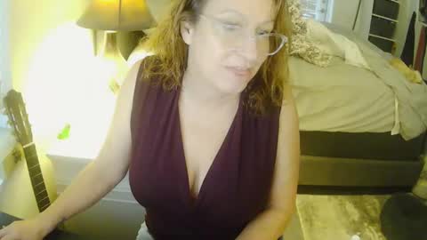 jenna197069 online show from December 20, 12:16 pm