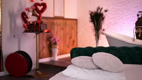 jenna_day online show from March 9, 8:50 am