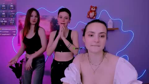 jenna_elayne online show from March 3, 3:18 pm