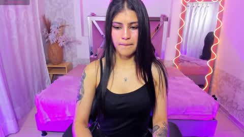 jenna_tay1 online show from April 21, 8:16 pm