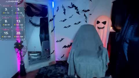 Snapshot of jenndy_lockhart chatting on October 16, 4:37 am follow me in me IG jenndy971 online show from October 16, 4:37 am