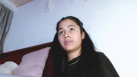 jenner_lena online show from June 9, 6:02 am