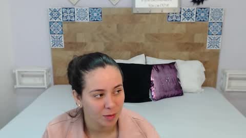 jenner_madison online show from November 4, 11:26 am