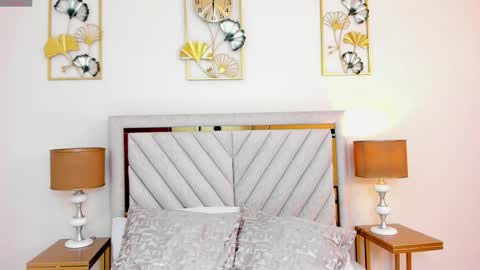 jenner_madison online show from April 26, 1:42 pm