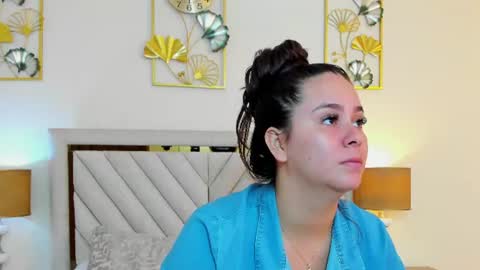 jenner_madison online show from June 10, 11:53 am